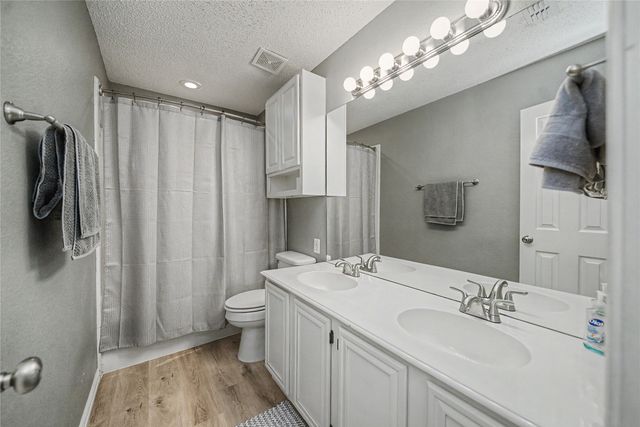 1808 Lacey Oak Lane, Keller, TX 76248