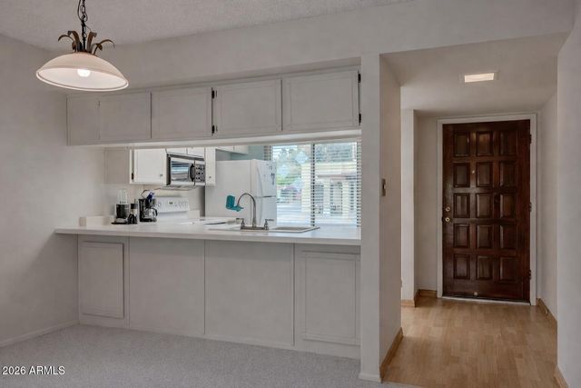 537 S PALO VERDE Way, Mesa, AZ 85208