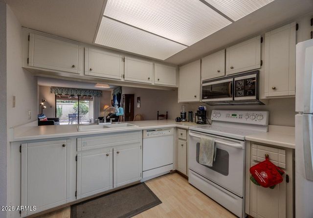 537 S PALO VERDE Way, Mesa, AZ 85208