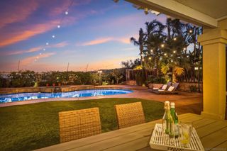 9846 Falcon Bluff St, San Diego, CA 92127