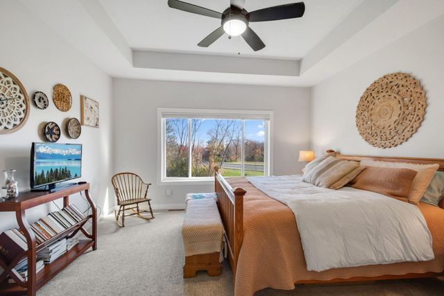 4956 Bennett Street SE, Prior Lake, MN 55372