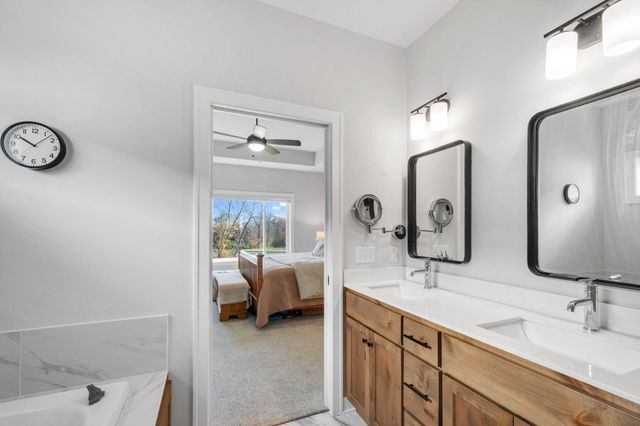 4956 Bennett Street SE, Prior Lake, MN 55372