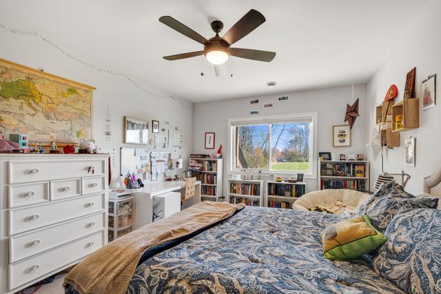 4956 Bennett Street SE, Prior Lake, MN 55372