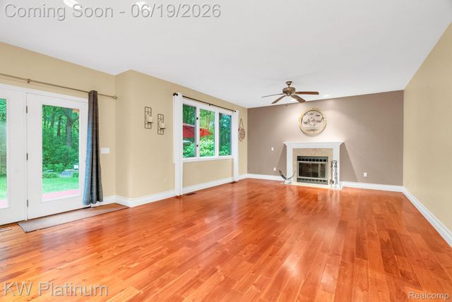 4270 Greenview Circle, Fort Gratiot Charter Township, MI 48059