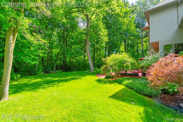 4270 Greenview Circle, Fort Gratiot Charter Township, MI 48059
