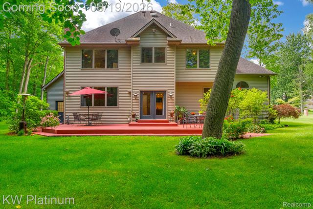 4270 Greenview Circle, Fort Gratiot Charter Township, MI 48059