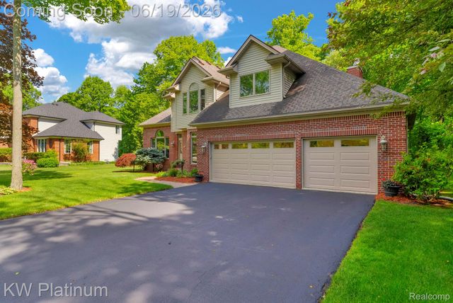 4270 Greenview Circle, Fort Gratiot Charter Township, MI 48059
