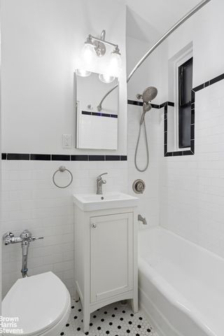 531 E 87th St Apt 3D, New York City, NY 10128