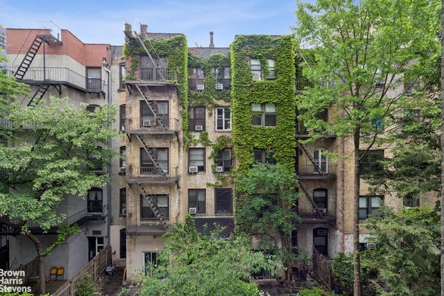 531 E 87th St Apt 3D, New York City, NY 10128
