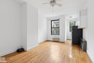 531 E 87th St Apt 3D, New York City, NY 10128