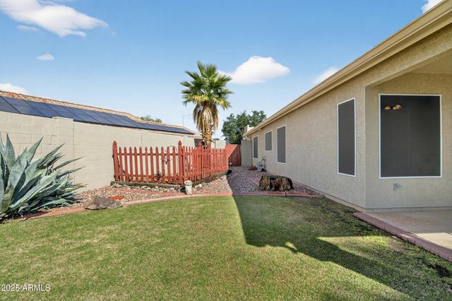 15481 W MAUNA LOA Lane, Surprise, AZ 85379
