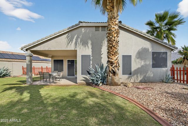 15481 W MAUNA LOA Lane, Surprise, AZ 85379