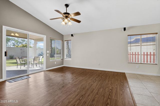 15481 W MAUNA LOA Lane, Surprise, AZ 85379