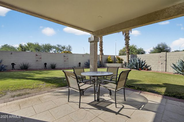 15481 W MAUNA LOA Lane, Surprise, AZ 85379