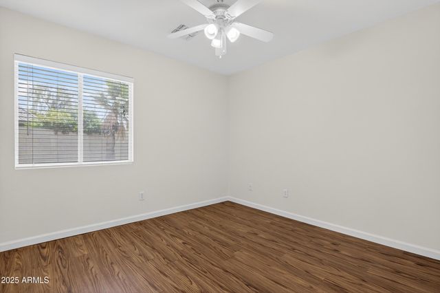 15481 W MAUNA LOA Lane, Surprise, AZ 85379