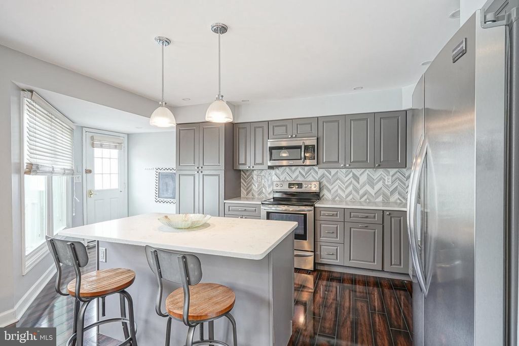 625 SOCIETY HILL BLVD, CHERRY HILL, NJ 08003 — photo 3