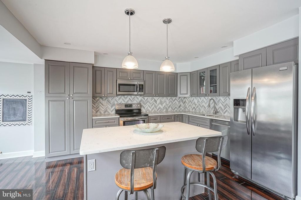 625 SOCIETY HILL BLVD, CHERRY HILL, NJ 08003 — photo 4
