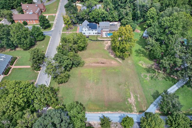 215 S Cameron Street, Hillsborough, NC 27278