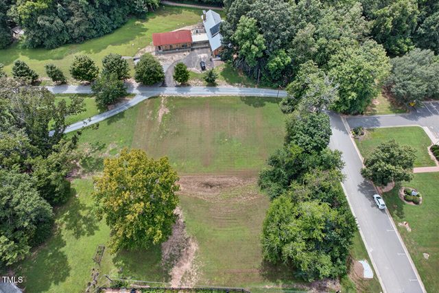 215 S Cameron Street, Hillsborough, NC 27278