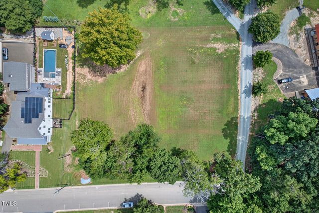 215 S Cameron Street, Hillsborough, NC 27278