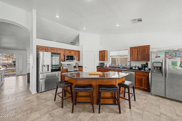 3753 E WHITEHALL Drive, San Tan Valley, AZ 85140