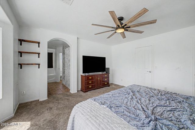 3753 E WHITEHALL Drive, San Tan Valley, AZ 85140