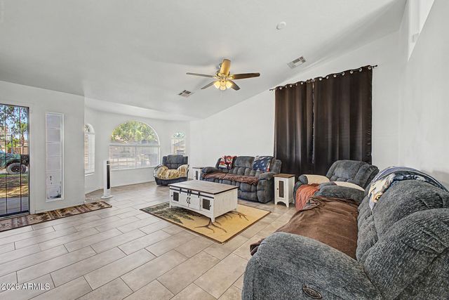 3753 E WHITEHALL Drive, San Tan Valley, AZ 85140