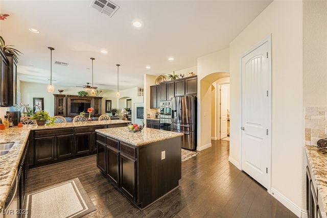 4996 Moncada Way, Las Vegas, NV 89149