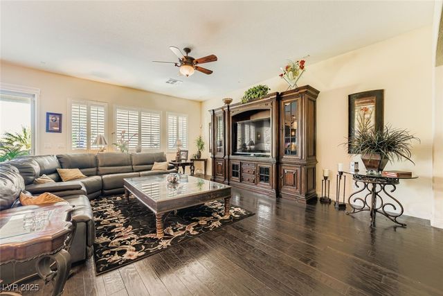 4996 Moncada Way, Las Vegas, NV 89149