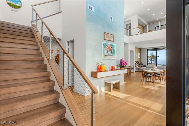 571 Overlook Rim Drive, Henderson, NV 89012