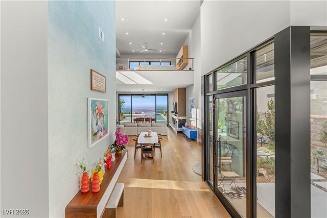 571 Overlook Rim Drive, Henderson, NV 89012