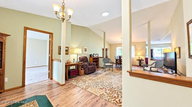 2707 E THOMAS HILL DR, Coeur D'alene, ID 83815