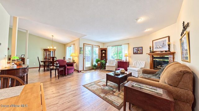 2707 E THOMAS HILL DR, Coeur D'alene, ID 83815