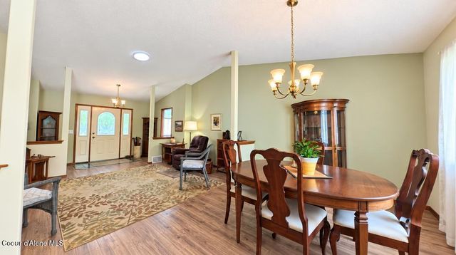 2707 E THOMAS HILL DR, Coeur D'alene, ID 83815