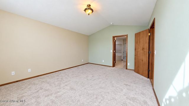 2707 E THOMAS HILL DR, Coeur D'alene, ID 83815