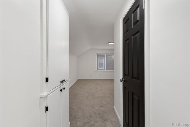 19477 Prest Street, Detroit, MI 48235