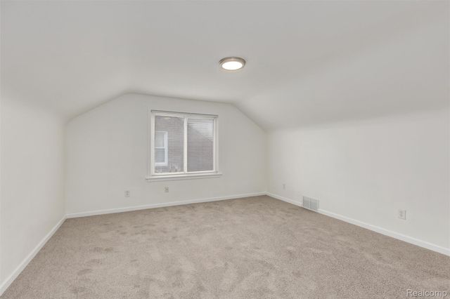 19477 Prest Street, Detroit, MI 48235