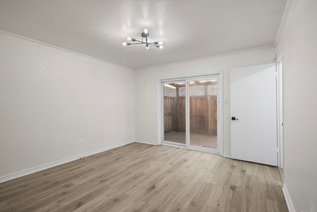 5907 Copperwood Lane 1138, Dallas, TX 75248