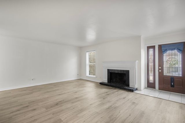5907 Copperwood Lane 1138, Dallas, TX 75248