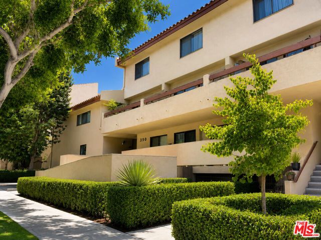 350 Burchett Street 111, Glendale, CA 91203