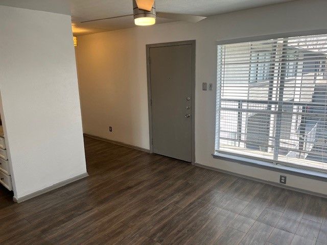 2800 Douglas Avenue 305, Dallas, TX 75219