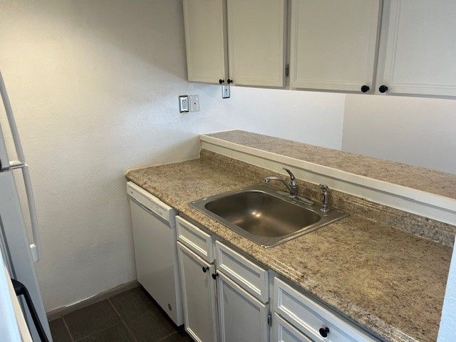 2800 Douglas Avenue 305, Dallas, TX 75219