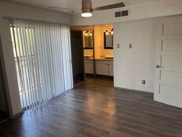 2800 Douglas Avenue 305, Dallas, TX 75219