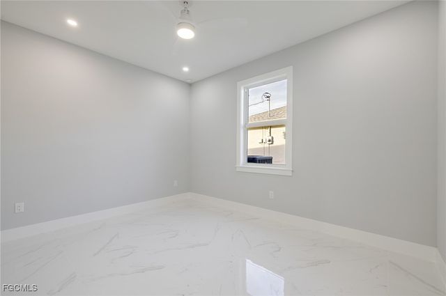 313 SE 2nd ST, Cape Coral, FL 33990