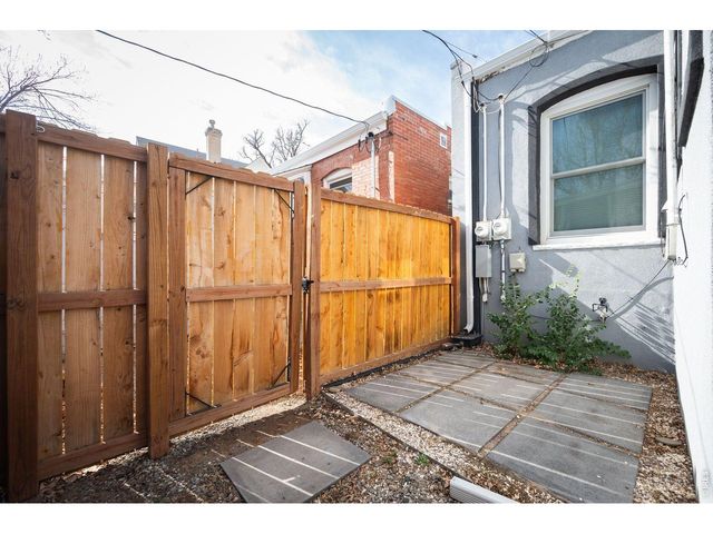 1070 Cook St, Denver, CO 80206