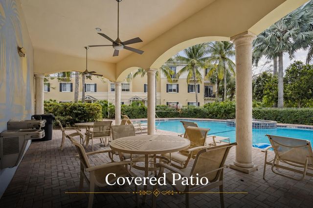 3655 NW 5th Terrace, Boca Raton, FL 33431