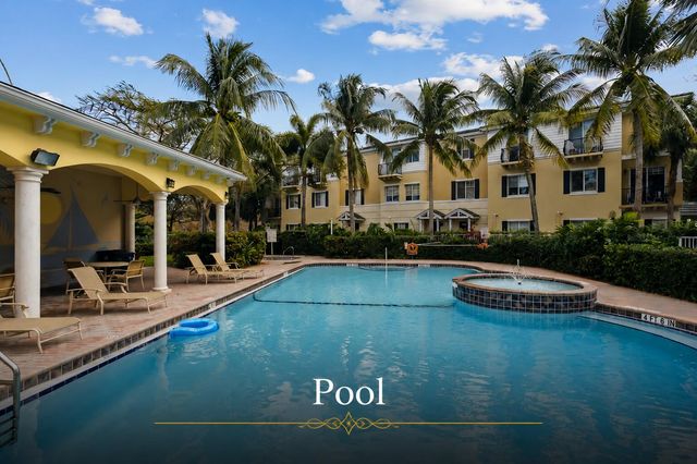 3655 NW 5th Terrace, Boca Raton, FL 33431