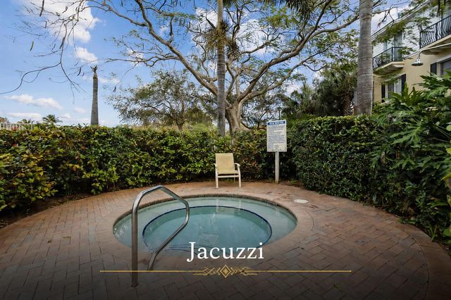 3655 NW 5th Terrace, Boca Raton, FL 33431