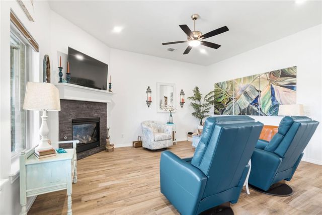18712 Austin Place, Edmond, OK 73012