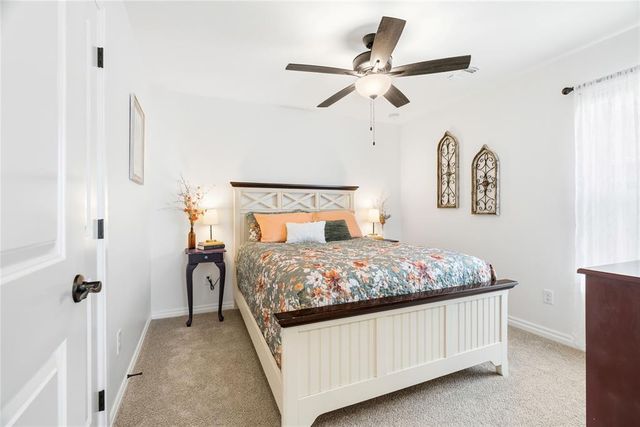 18712 Austin Place, Edmond, OK 73012